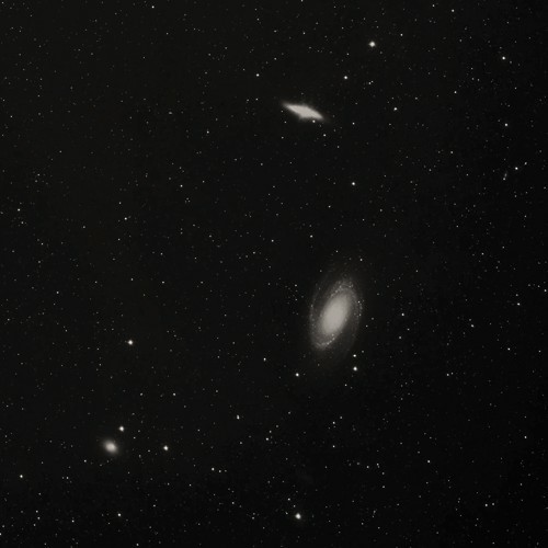M 81, M 82 und NGC 3077 M81_M82